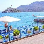 Anfora Hotel 3*