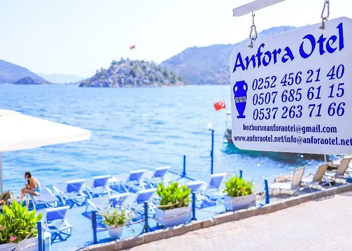 博兹布伦安芙拉酒店 3*