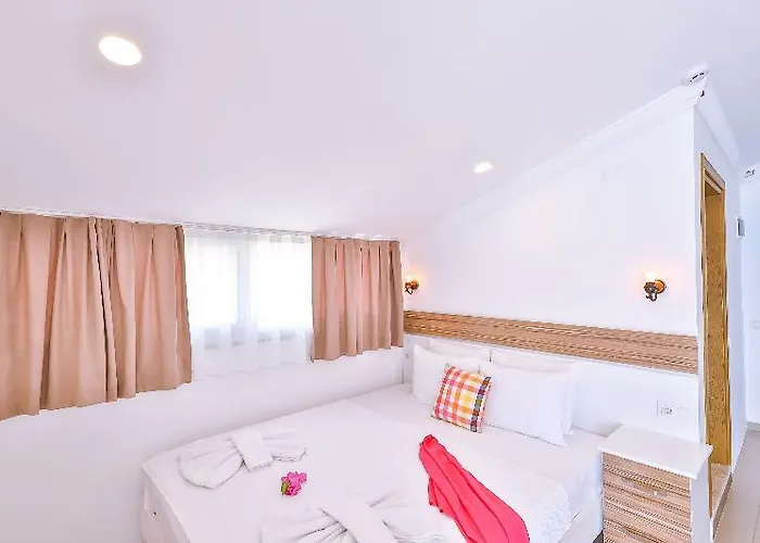 博兹布伦安芙拉酒店 3* 博兹布伦